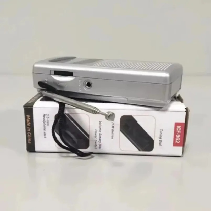 ミニ AM FM ラジオ ポータブル ポケットサイズ ICF - Outdoor Power Jack のレビューと価格